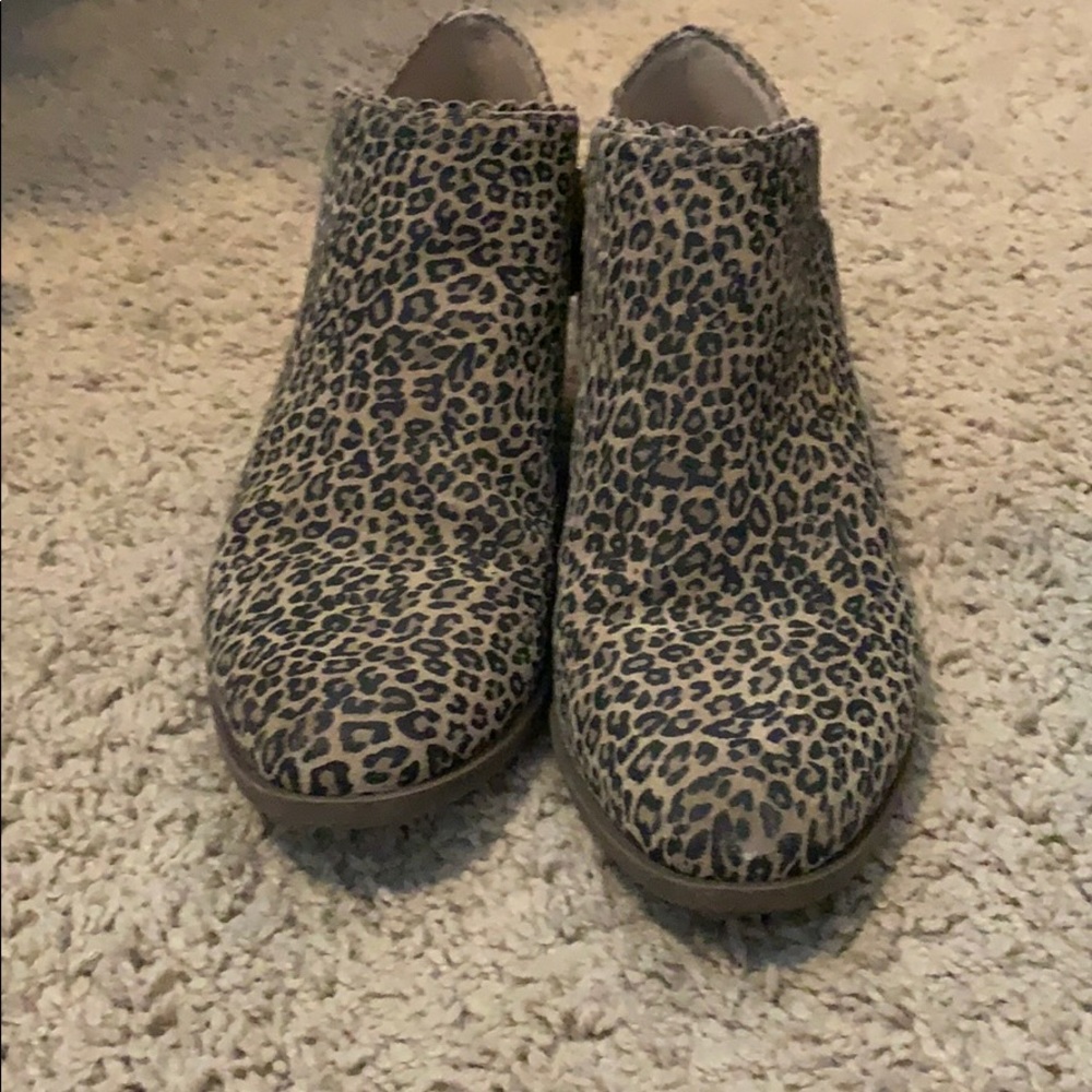 Crown & Ivy Kendall Booties